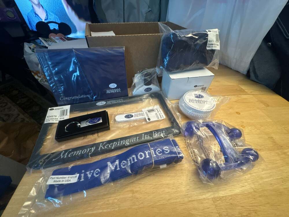 Creative Memories Assorted Promotional Gift Set Bundle